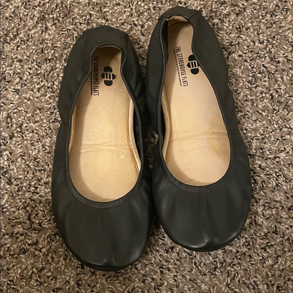 Black Leather Ballet Flats